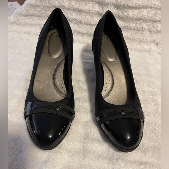 NWOT Black wedges-Never worn Size 10 - Picture 5 of 6